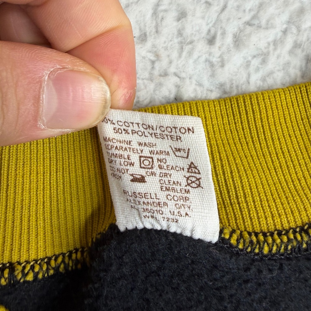 70S Vintage Russell Athletic Georgia Tech Sweatshirt XL Black Gold V-Neck NCAA - Picture 3 of 7